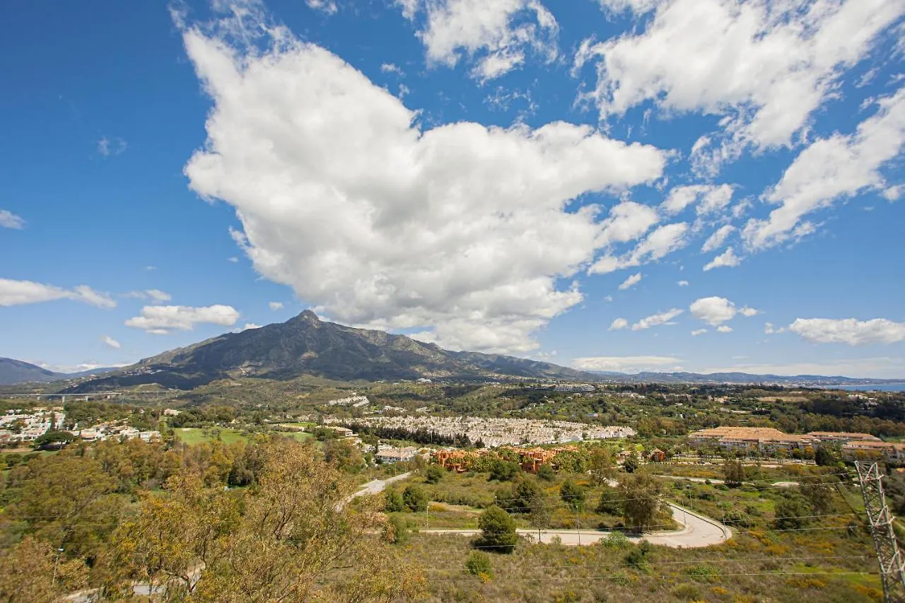 Modern Apartment With Stunning Views Marbella